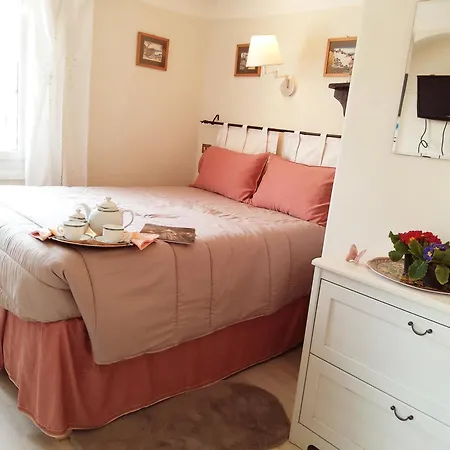 Domus Regis Apartment Genoa